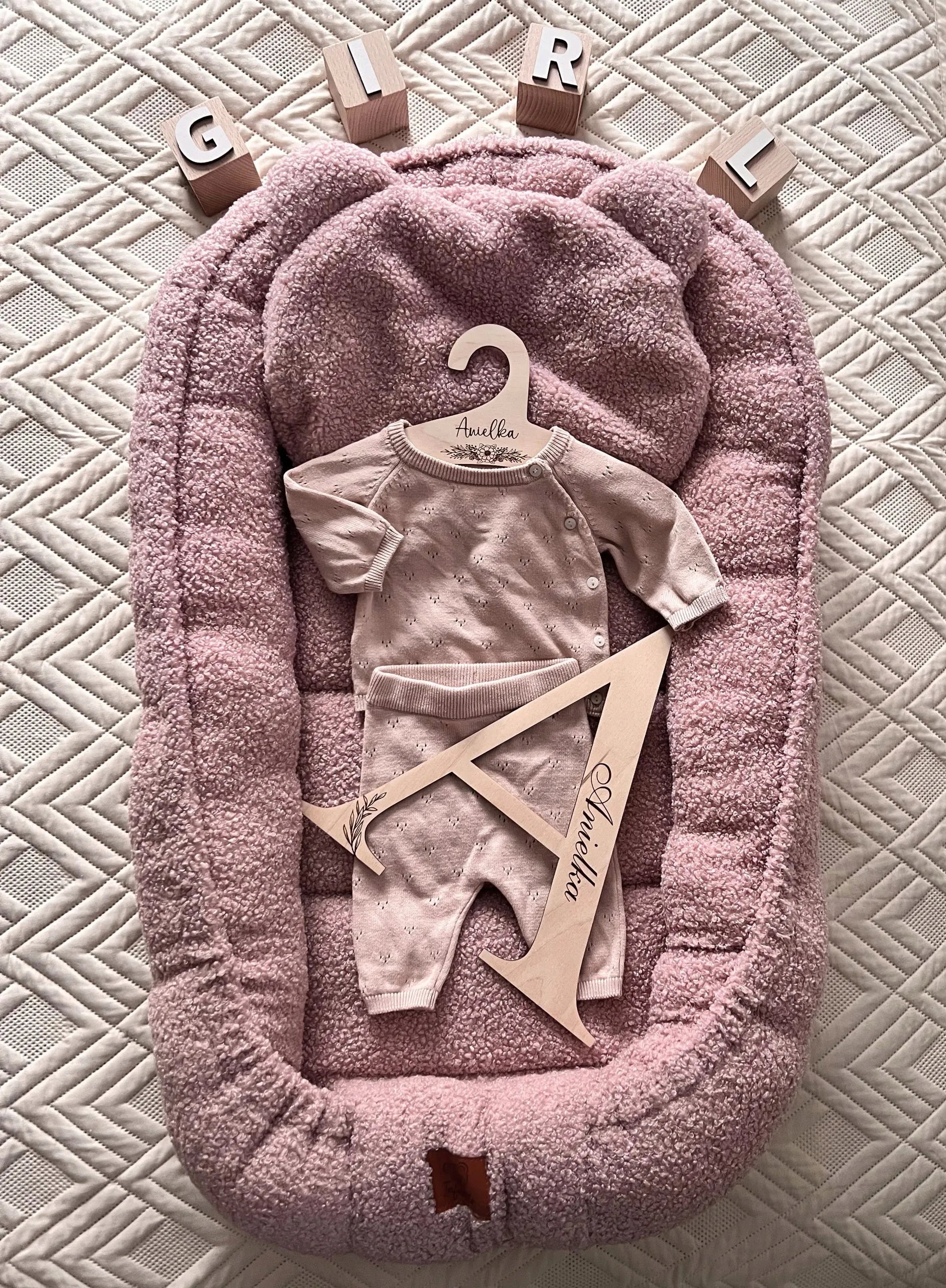 Infantilo Baby Cocoon with Pillow Sheep Infantilo Baby Cocoon with Pillow Sheep