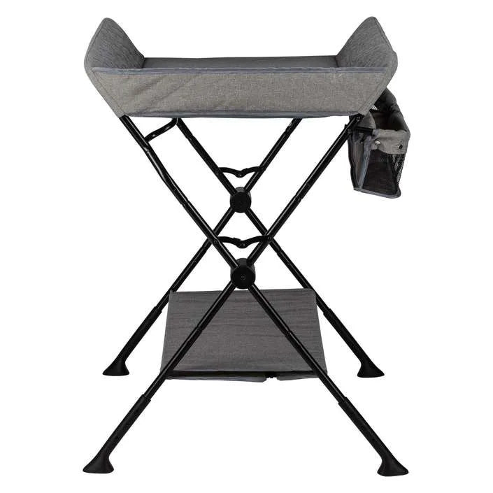 FreeON Lia Portable Changing Table FreeON Lia Portable Changing Table