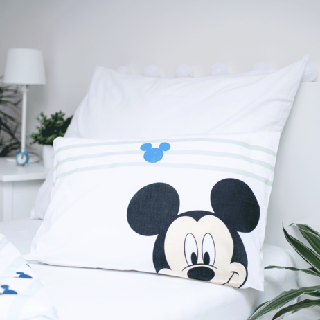 Mickey Mouse Toddler duvet - "Rainbow"