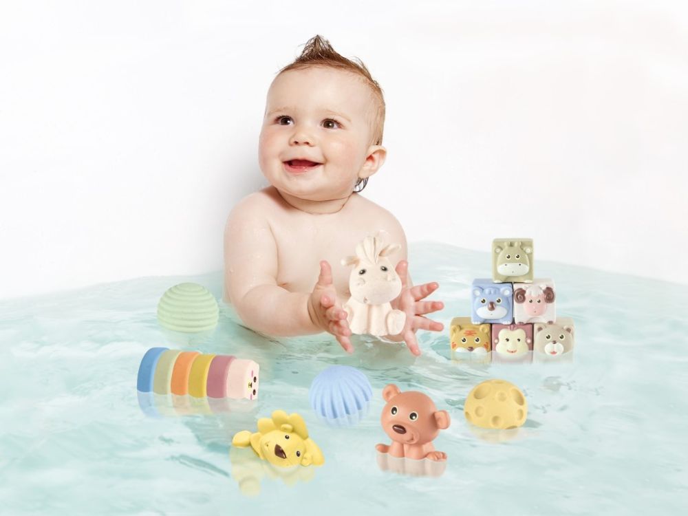 Water toys for children - 4in1 set with animals