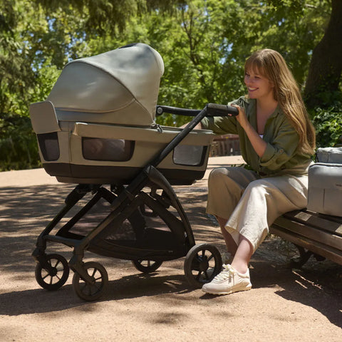 Inglesina Electa Quattro, Complete Stroller System with Darwin Recline Car Seat