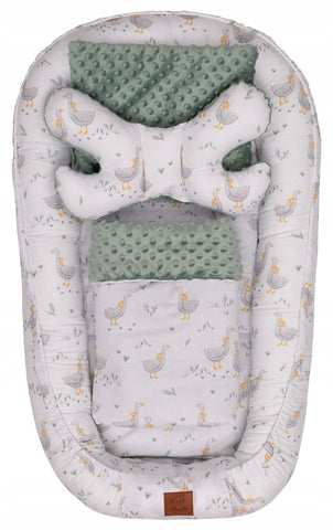 Infantilo Baby Cocoon 6 in 1 Nest Set Minky Blanket