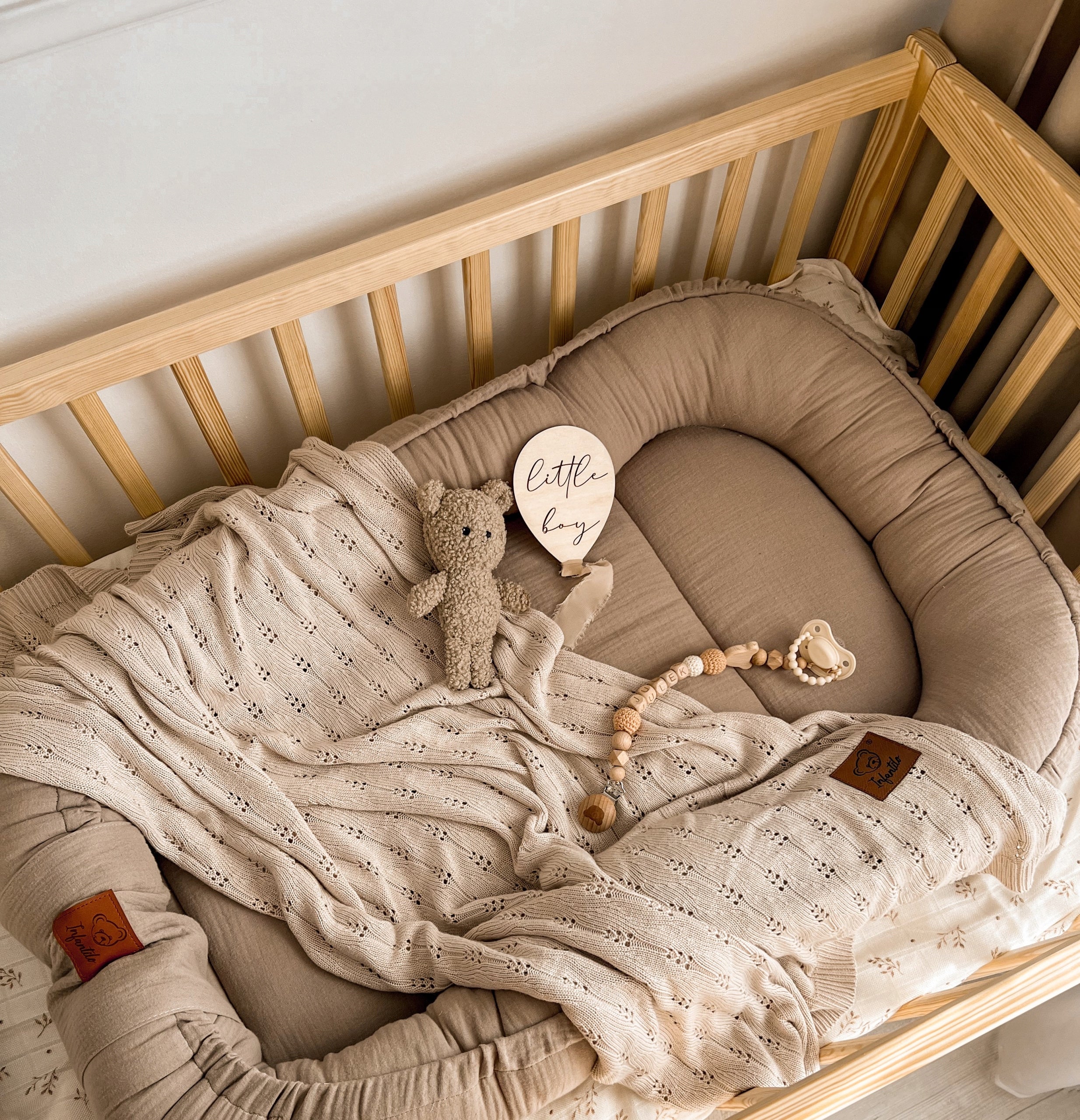 Infantilo Muslin Baby Cocoon Beige