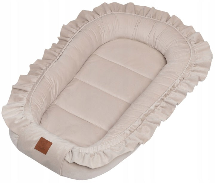 Infantilo Premium baby cocoon with a Delicate Velvet Frill