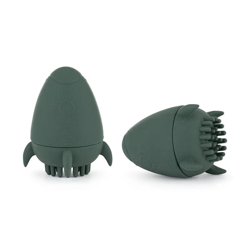 Petite&Mars Silicone toy with shower brush Splashy Rocket Misty Green 6m+
