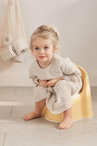 BabyBjorn - Babybjorn Potty Training Seat with Backrest - Mari Kali Stores Cyprus
